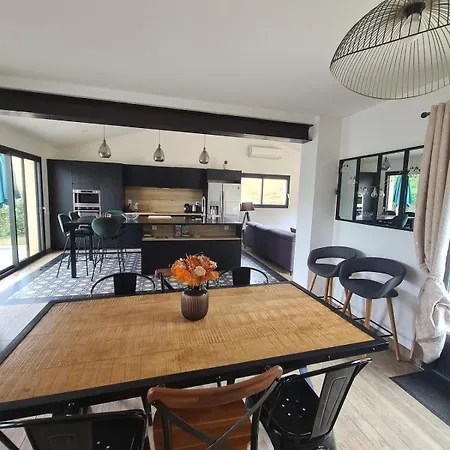 펜션 Maison Louna Avec Piscine Proche Sarlat *